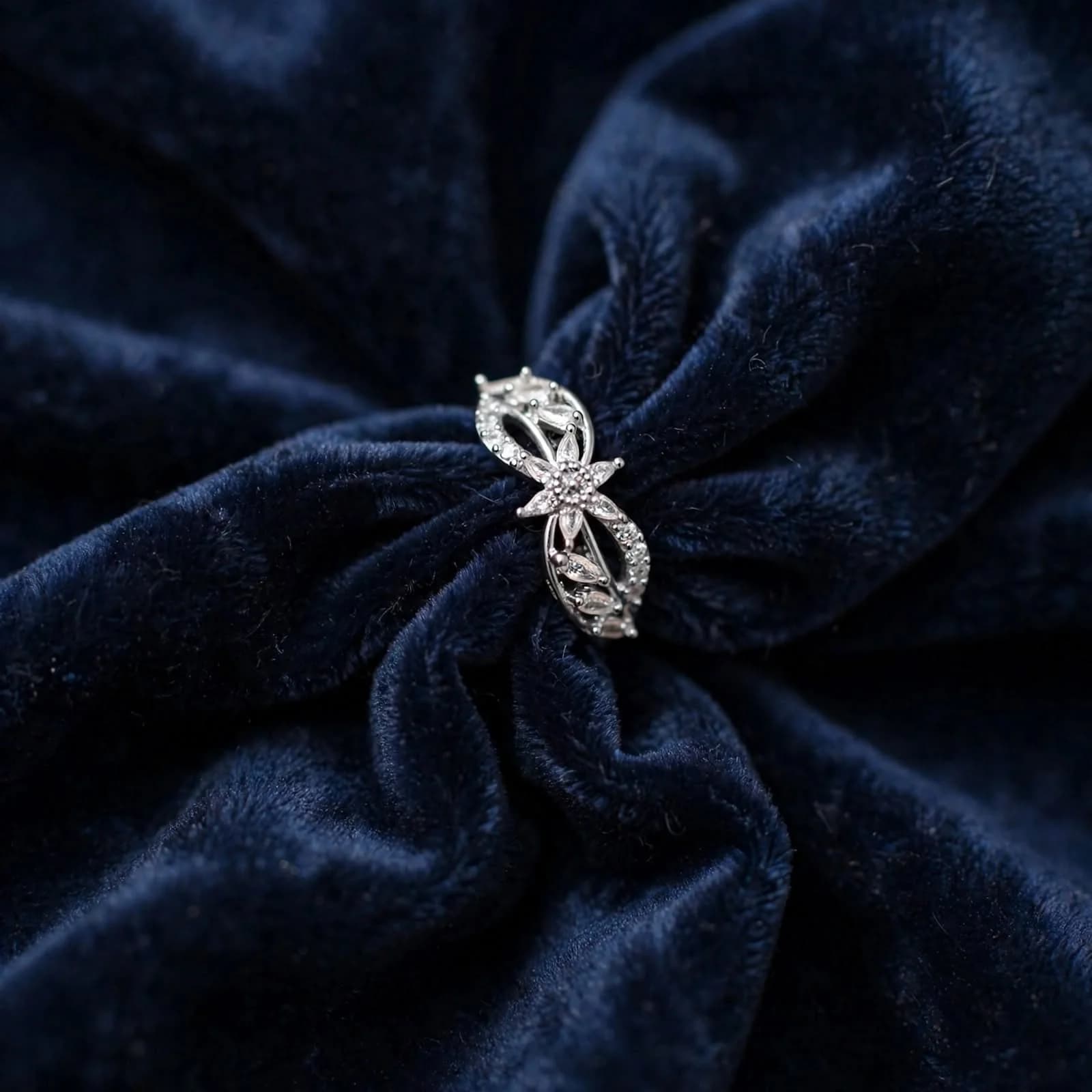 The Stella Ring